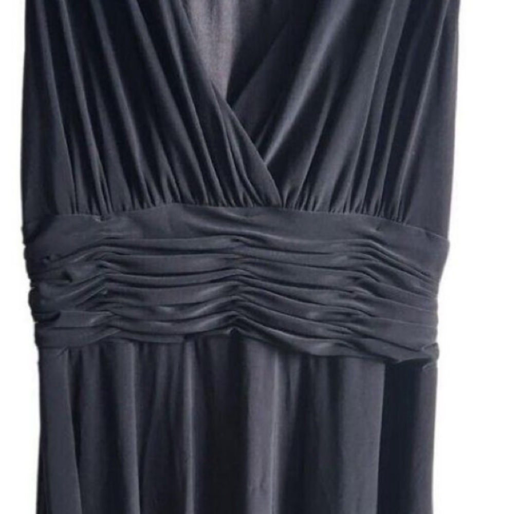 Evan Picone Elegant Black Sleeveless Dress - Picture 6 of 7
